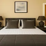 2 Bed Garden Flat In Balham